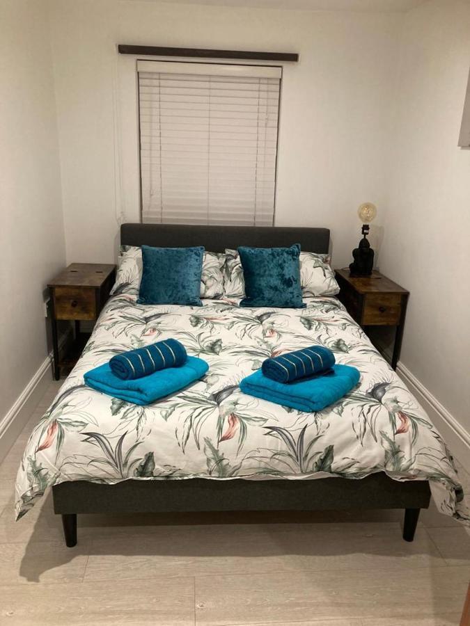 2 Bed Home From Home Apartments London Bagian luar foto